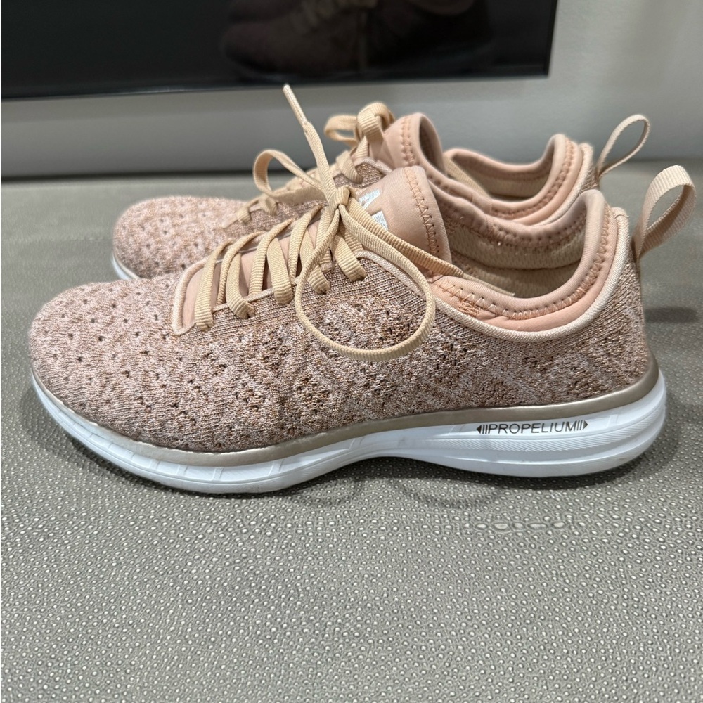 APL Women's rose gold tech loom phantom